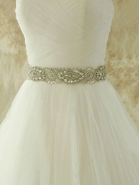 Beading Sweetheart Tulle Ball Gown Wedding Dress with Court Train