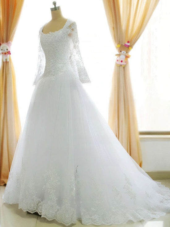 Square Neckline Ball Gown Tulle Chapel Train Wedding Dresses with Appliques Lace