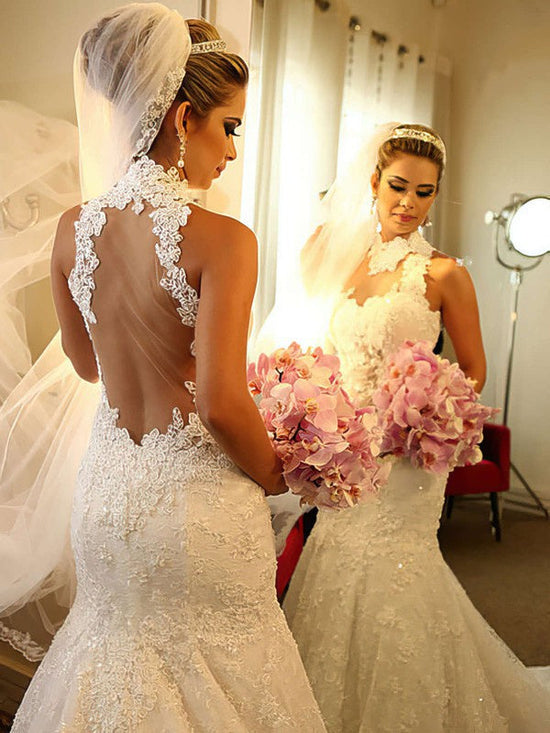 Gorgeous Tulle Trumpet/Mermaid High Neck Chapel Train Wedding Dress With Appliques Lace