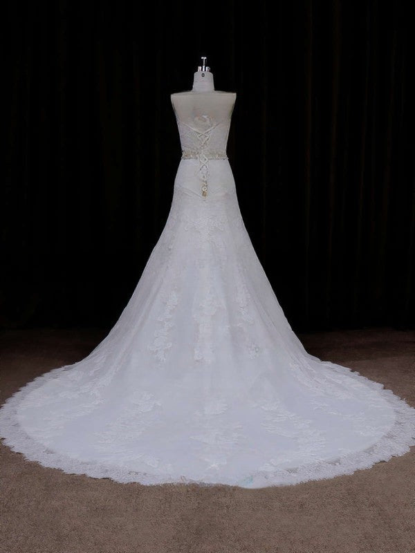 Trumpet/Mermaid Straight Tulle Chapel Train Wedding Dress with Beading