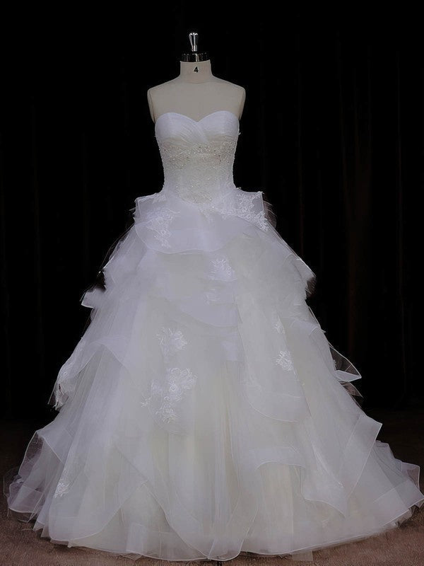 Beautiful Sweetheart Tulle Ball Gown Wedding Dress With Cascading Ruffles