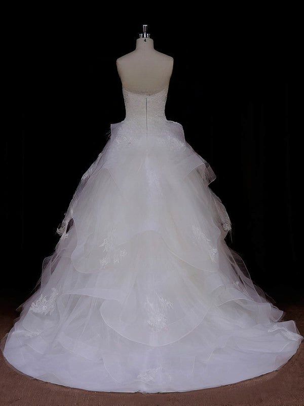 Beautiful Sweetheart Tulle Ball Gown Wedding Dress With Cascading Ruffles