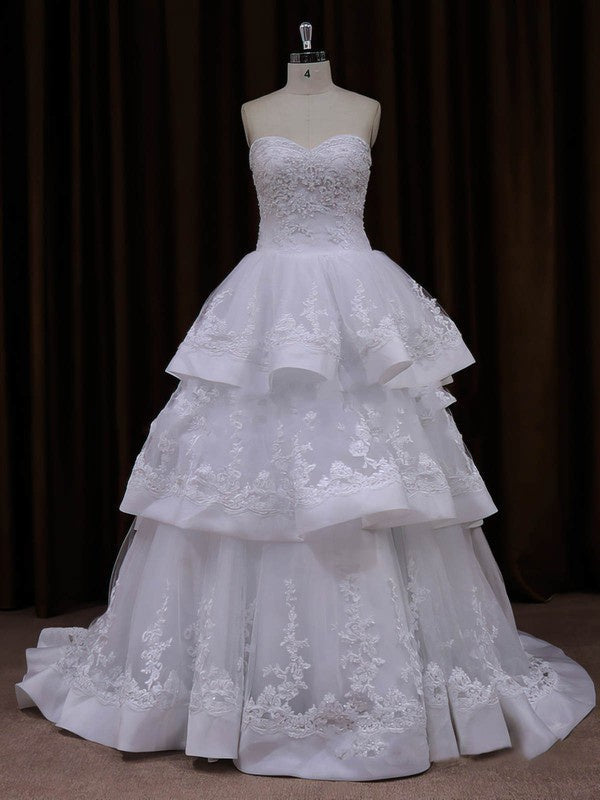 Tiered Sweetheart Tulle Ball Gown Wedding Dress with Sweep Train