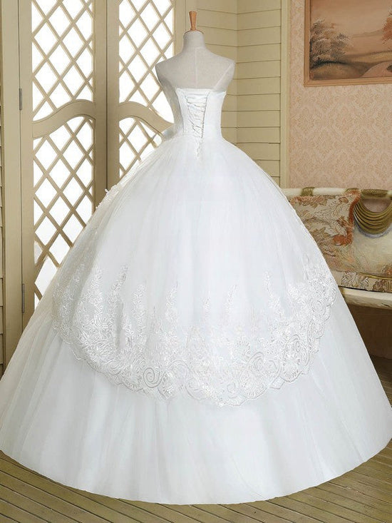 Straight Tulle Floor-length Wedding Dress with Appliques Lace