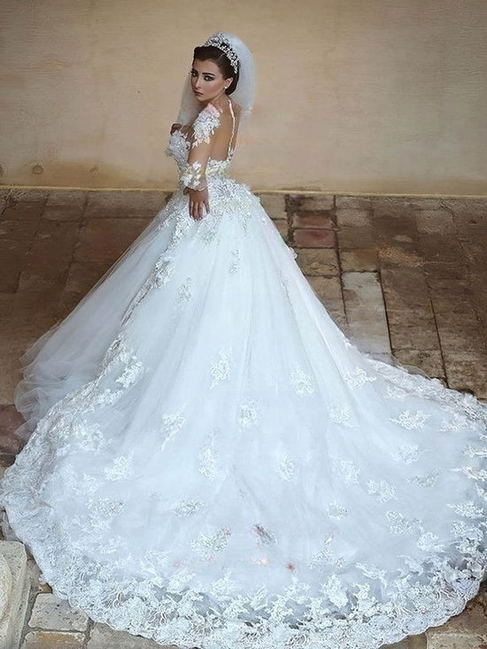 Elegant Ball Gown Illusion Tulle Cathedral Train Wedding Dress with Appliques Lace