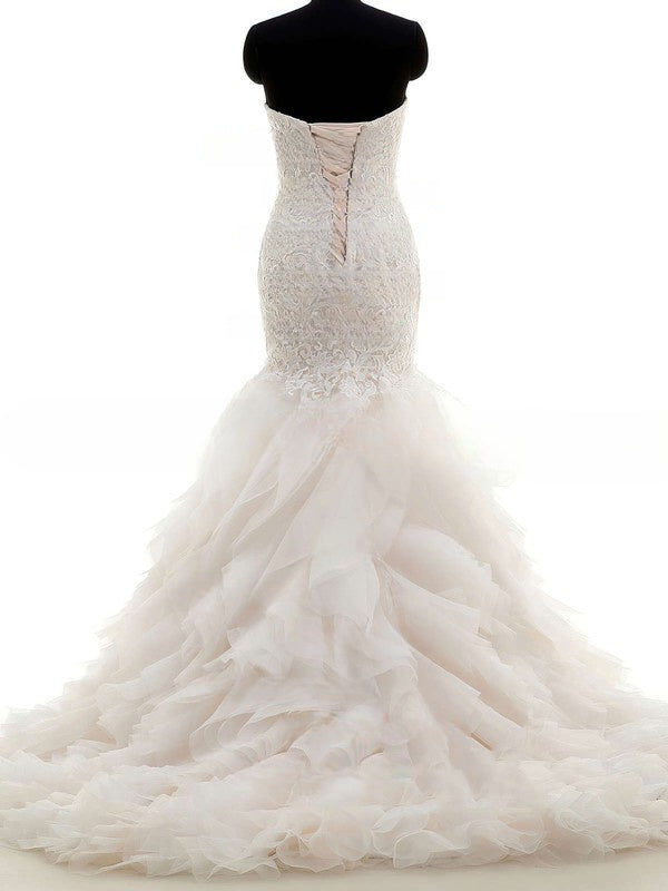 Gorgeous Trumpet/Mermaid Sweetheart Tulle Wedding Dress with Cascading Ruffles and Sweep Train