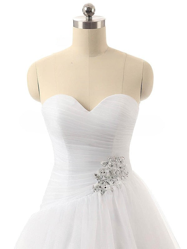 Ball Gown Sweetheart Tulle Sweep Train Wedding Dress with Sequins