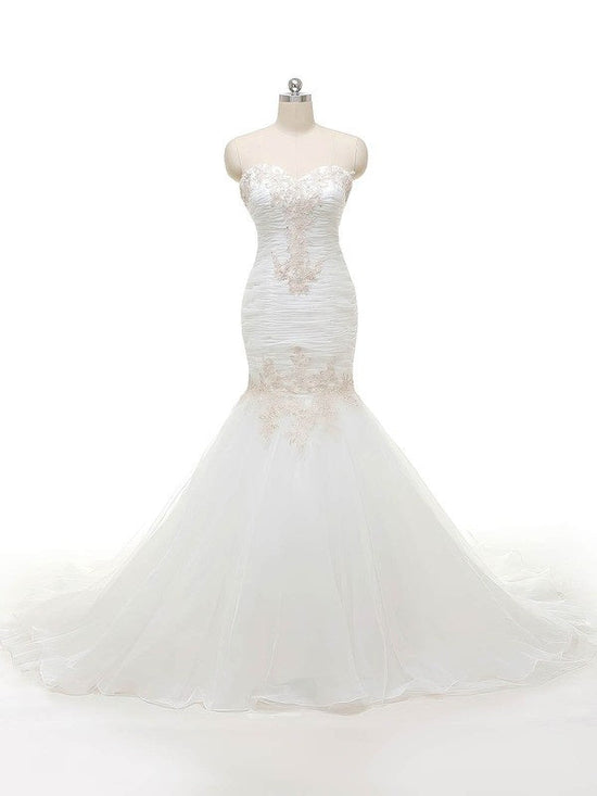 Organza Sweetheart Trumpet/Mermaid Wedding Dress with Appliques Lace and Sweep Train