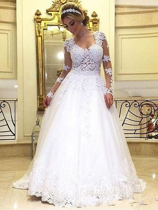 Beautiful Ball Gown V-neck Wedding Dress with Tulle Sweep Train and Appliques Lace