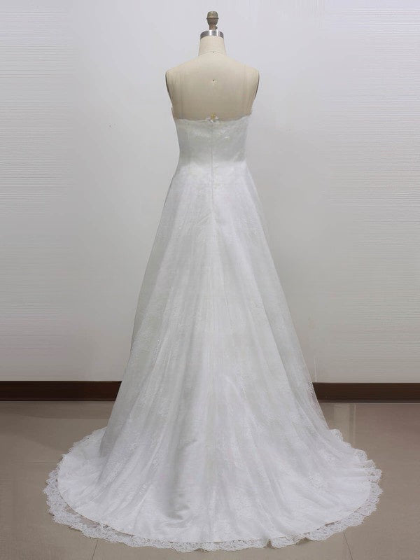 Ball Gown Sweetheart Lace Sweep Train Wedding Dress with Sashes/Ribbons