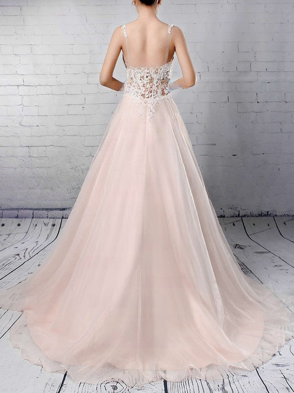 V-Neck Tulle Sweep Train Wedding Dress With Appliques Lace