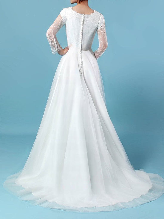 Gorgeous Lace Tulle Ball Gown Wedding Dress With Beading and Scoop Neckline