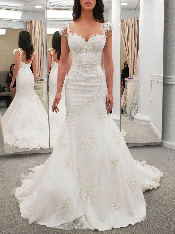 V-neck Lace Sweep Train Wedding Dress with Appliques Lace for Trumpet/Mermaid