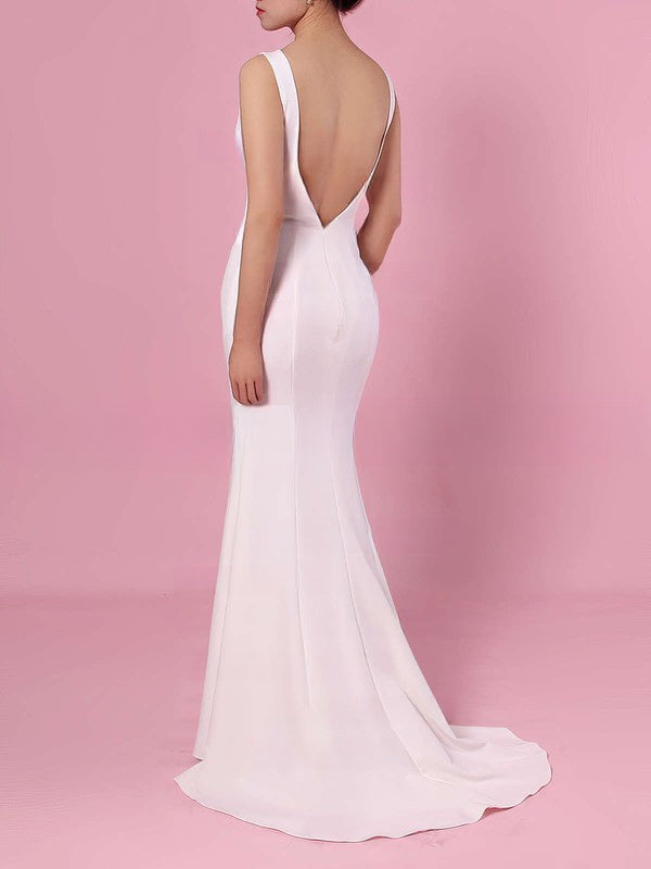 Trumpet/Mermaid Scoop Neck Satin Chiffon Sweep Train Wedding Dress