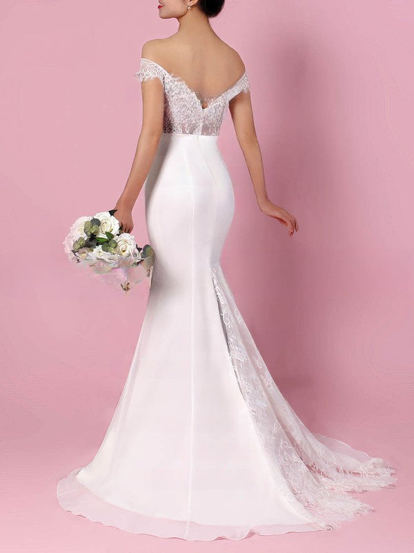 Trumpet/Mermaid Off-the-shoulder Chiffon Sweep Train Wedding Dresses with Appliques Lace