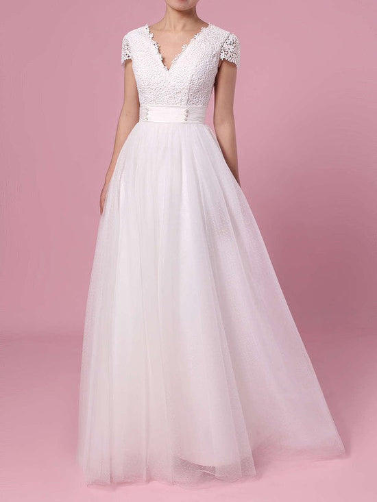 Breathtaking Ball Gown V-neck Lace Tulle Wedding Dress With Pearl Detailing