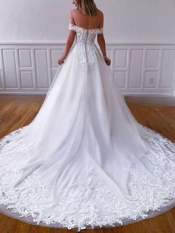 Lace Appliques Court Train Off-the-shoulder Tulle Ball Gown Wedding Dress