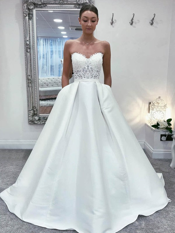 Beautiful Sweetheart Satin Ball Gown Wedding Dresses With Pockets