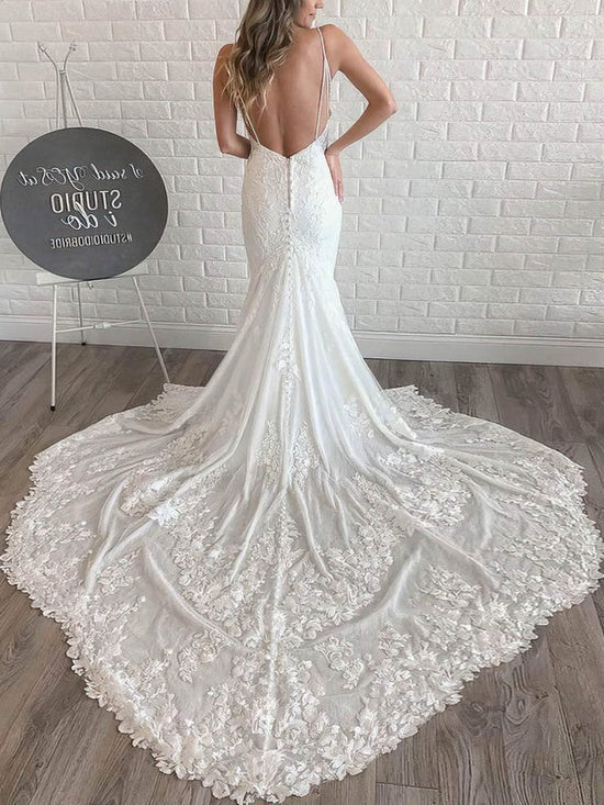 V-neck Lace Mermaid Trumpet Wedding Dress with Appliques