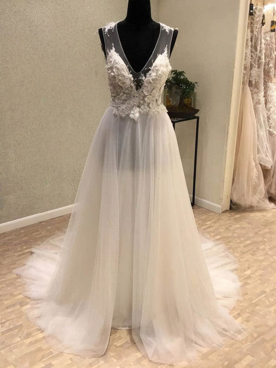 A-line V-Neck Tulle Sweep Train Wedding Dress with Appliques Lace