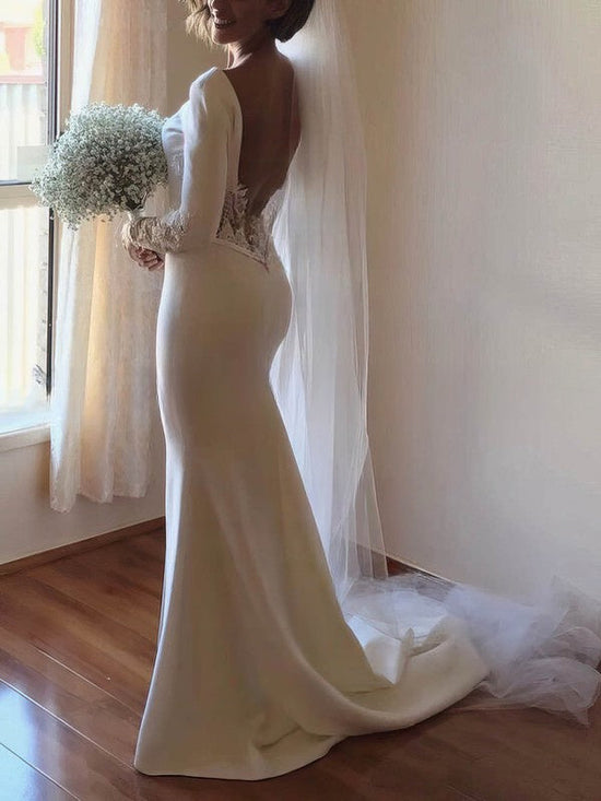 Trumpet/Mermaid Wedding Dress with Split Front and Scoop Neck, Stretch Crepe Fabric, Sweep Train