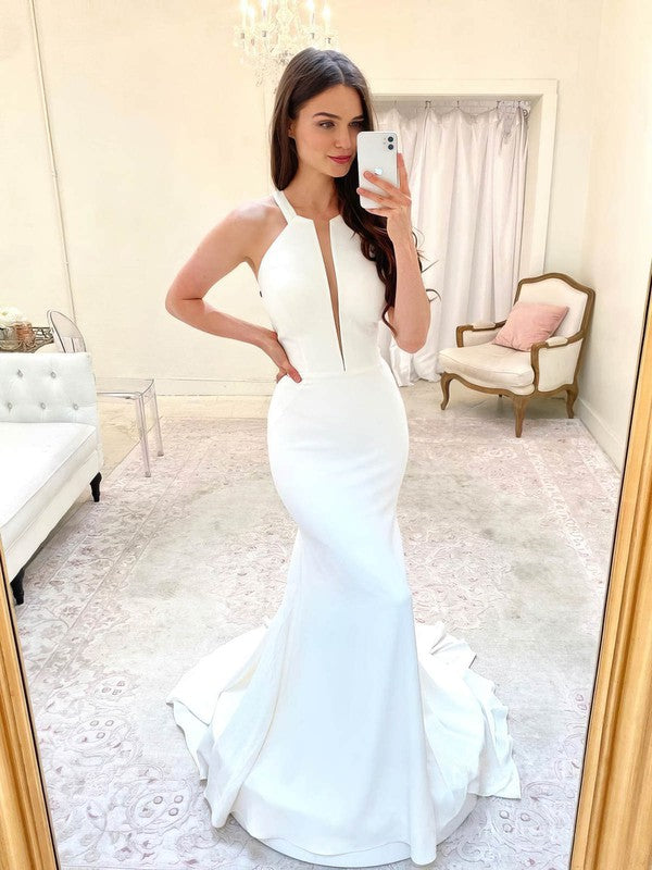 Trumpet/Mermaid Scoop Neck Silk-like Satin Sweep Train Wedding Dress