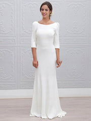 Mermaid Scoop Neck Silk-like Satin Wedding Dress with Trumpet Sweep Train