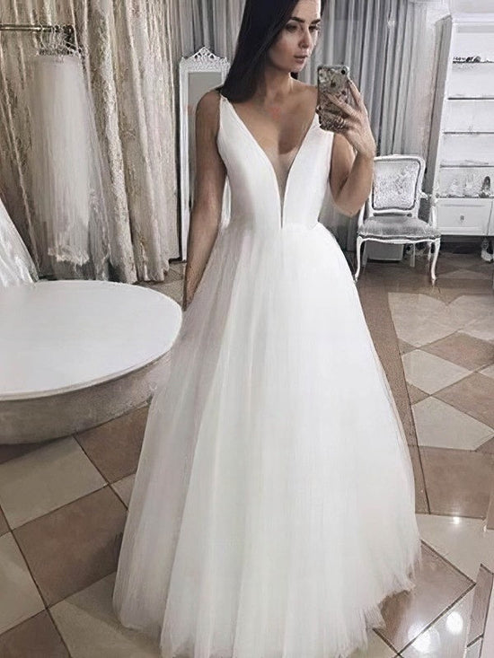 V-neck Tulle Ball Gown Floor-length Wedding Dress