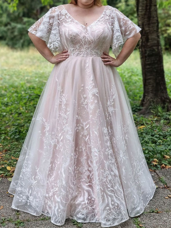 V-neck Tulle Wedding Dress with Appliques and Lace Sweep Train