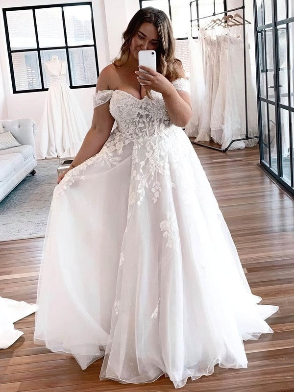 Lace Appliques Off-the-shoulder Tulle Ball Gown Wedding Dress With Sweep Train