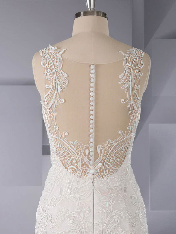 Trumpet/Mermaid V-neck Tulle Sweep Train Wedding Dress with Appliques Lace
