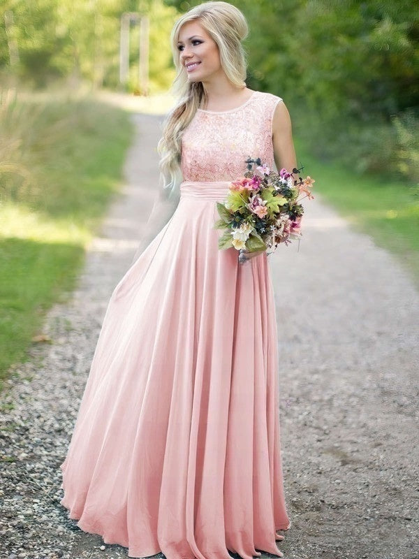 Gorgeous Scoop Neck Lace Chiffon Ruched Floor-length Bridesmaid Dresses