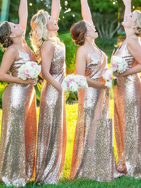 Glamorous Glitter V-neck Trumpet/Mermaid Sweep Train Bridesmaid Dresses