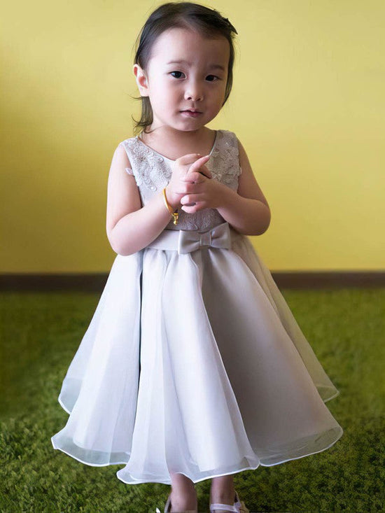 A-line Scoop Neck Organza Tea-length Lace Flower Girl Dresses with Appliques