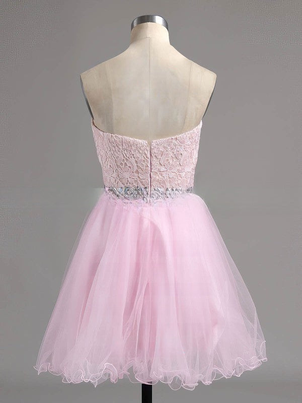 Beautiful Beaded Sweetheart Tulle Ball Gown Prom Dress