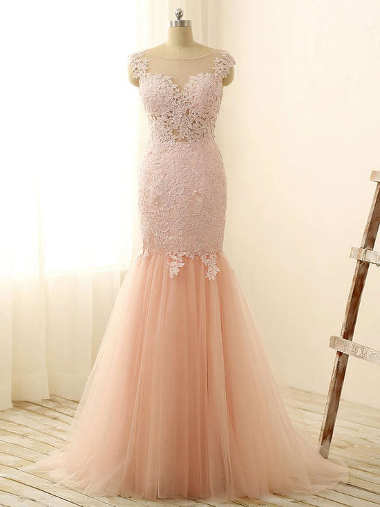 Beautiful Trumpet/Mermaid Illusion Tulle Prom Dress with Appliques and Lace