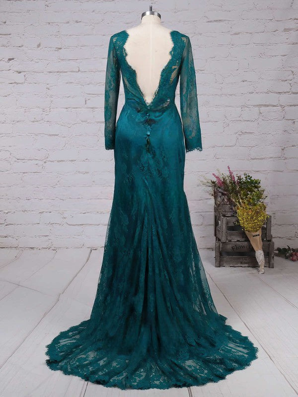 Gorgeous Trumpet/Mermaid Prom Dress with Scoop Neck, Lace, Sweep Train and Bow