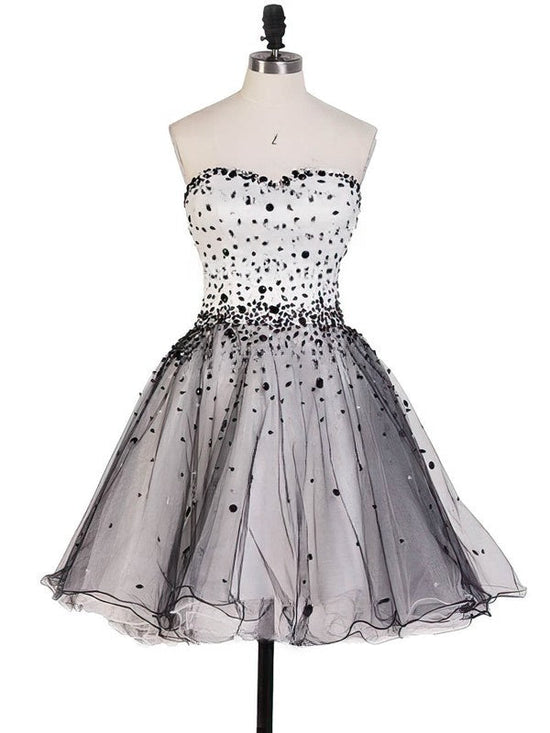 A-line Sweetheart Tulle Short Prom Dress with Beading