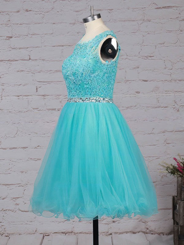 Sweet Princess Short Prom Dress with Beading and Scoop Neck Tulle