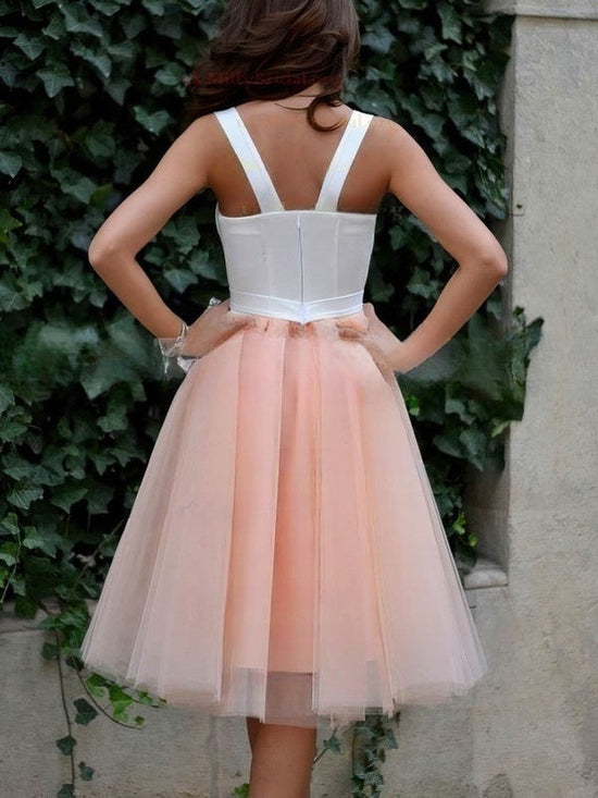 Gorgeous A-line Sweetheart Tulle Tea-length Prom Dress