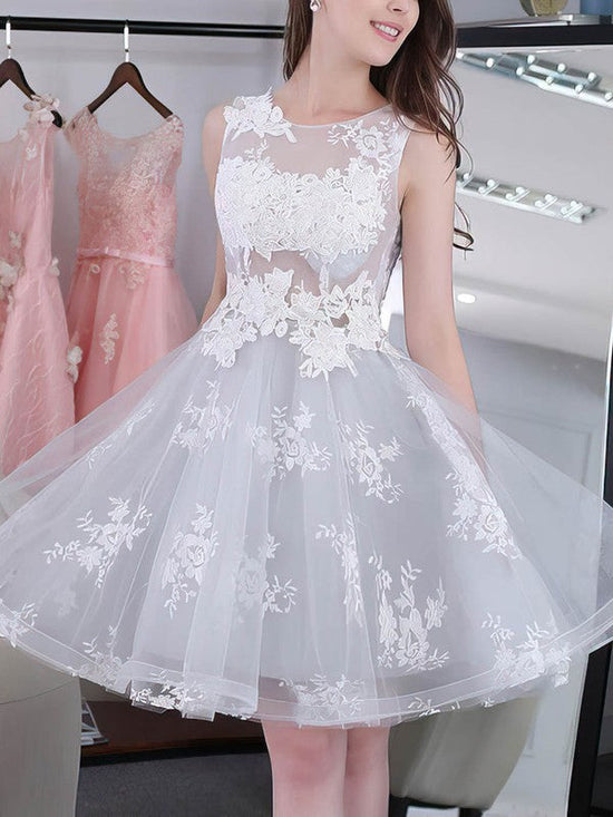 A-line Scoop Neck Tulle Knee-length Prom Dress with Appliques Lace and Sweet Short Style