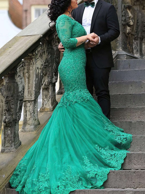 Trumpet/Mermaid V-neck Tulle Court Train Appliques Lace Prom Dresses