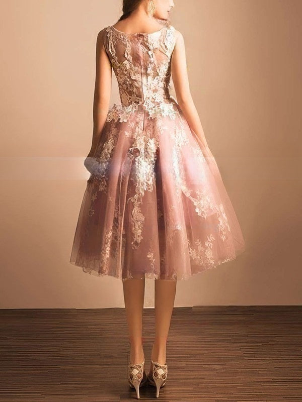 Scoop Neck Tulle Tea-length Prom Dress with Appliques Lace