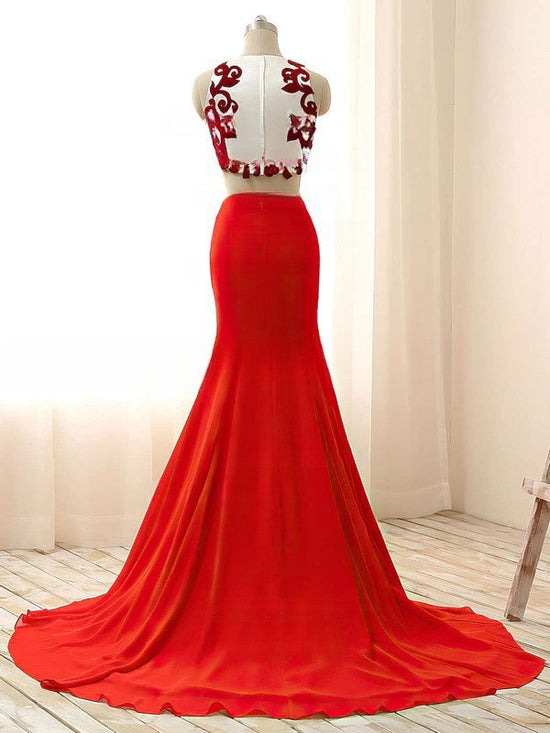 Glamorous Trumpet/Mermaid Scoop Neck Prom Dress with Chiffon Sweep Train and Appliques Lace