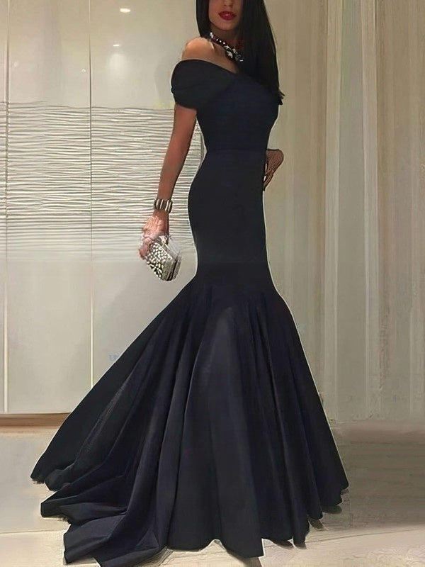 Gorgeous Trumpet/Mermaid Off-the-shoulder Ruffles Prom Dresses
