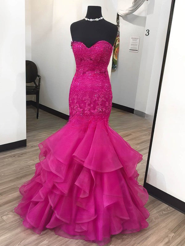 Organza Sweetheart Trumpet/Mermaid Prom Dress with Appliques Lace