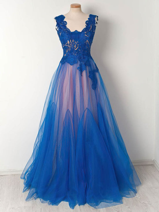 Princess Scalloped Neck Tulle Floor-length Appliques Lace Prom Dresses