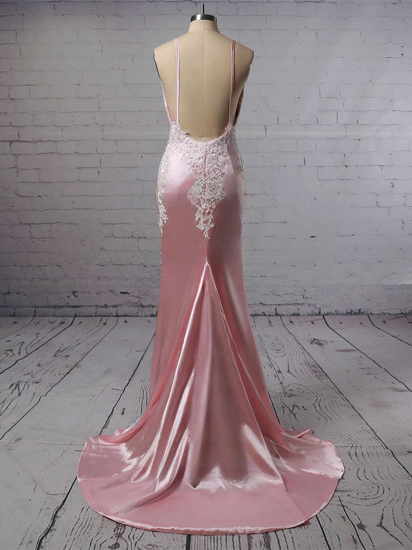 Luxurious V-neck Silk-like Satin Prom Dress with Appliques Lace and Sweep Train