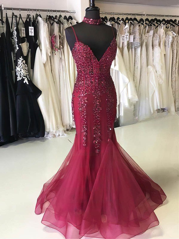 Elegant Trumpet/Mermaid V-Neck Organza Prom Dress with Beading and Sweep Train