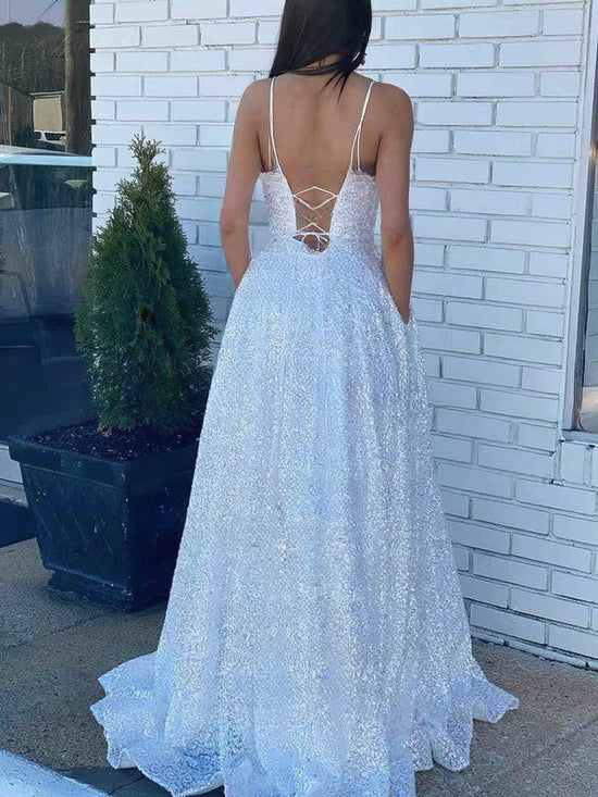 Glamorous Glitter Pockets Princess Prom Dress with Scoop Neck and Floor-length Skirt